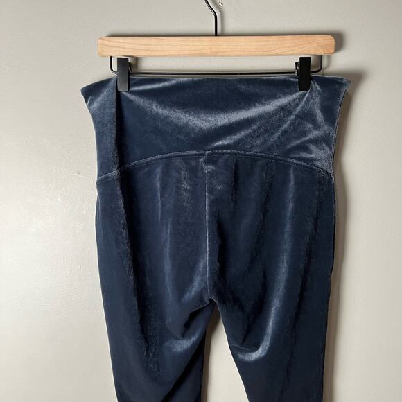 Spanx Size 1X Velvet Navy Leggings Women's Tummy Control - Picture 4 of 6